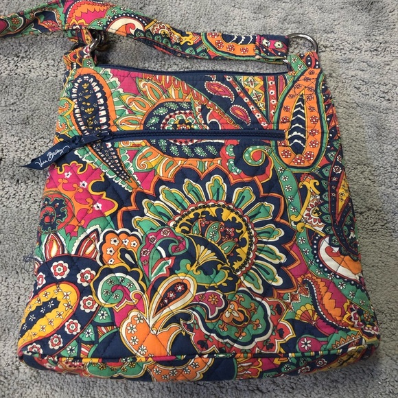 Vera Bradley Purse - Picture 2 of 3